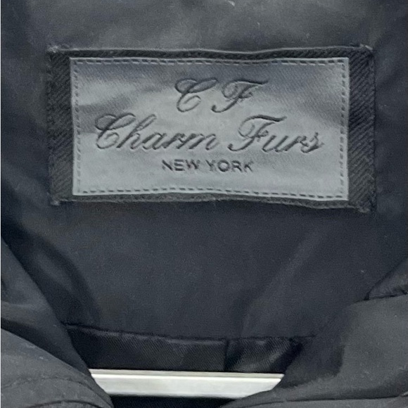 Puffer coat with fur trimmed hoodie size S black - Picture 2 of 4